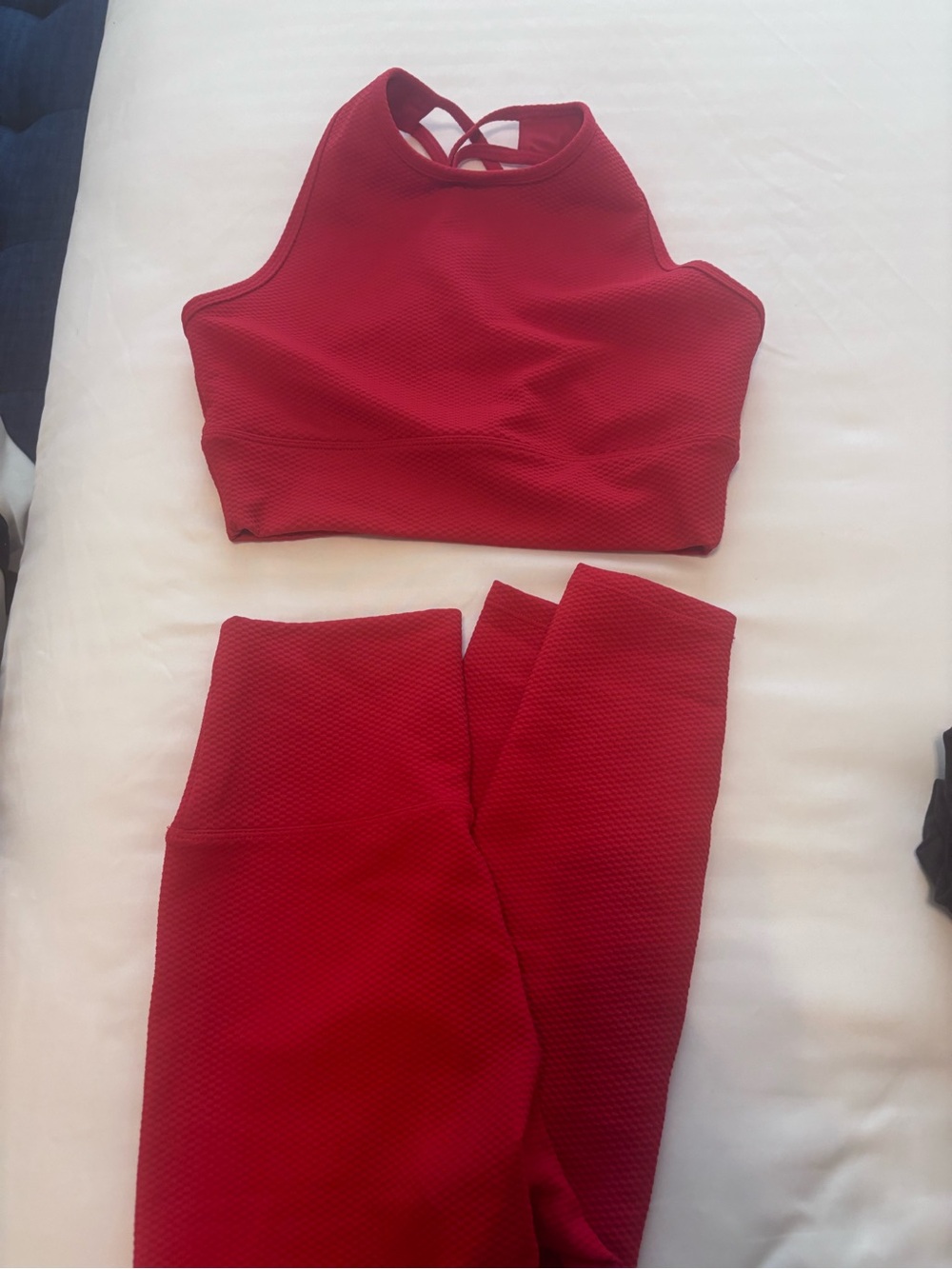 Red Beach Riot Active Set